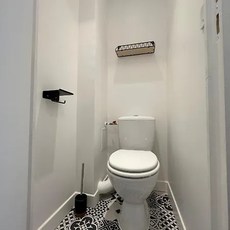 T2 Moderne Tout Confort Avec Sa Terrasse Ensoleillee 아파트 *
