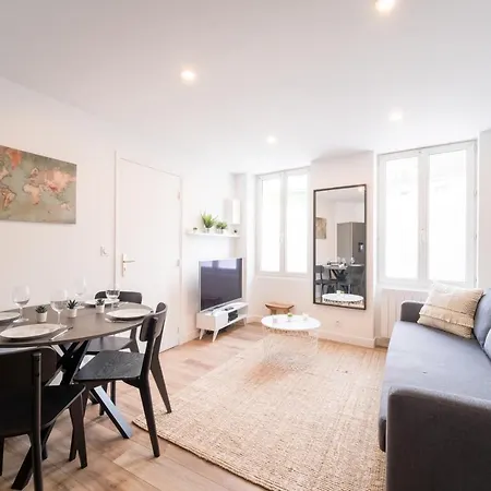 Somptueux T2 Tout Confort Avec Sa Terrasse Ensoleillee *