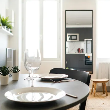 T2 Apaisant Tout Confort Avec Sa Terrasse Ensoleillee Daire *